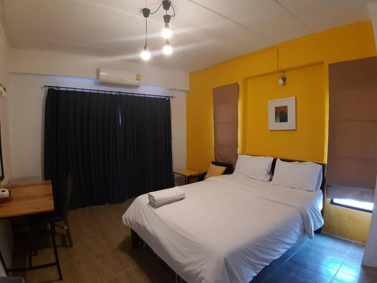 Isleep Guesthouse Τσιάνγκ Μάι Εξωτερικό φωτογραφία