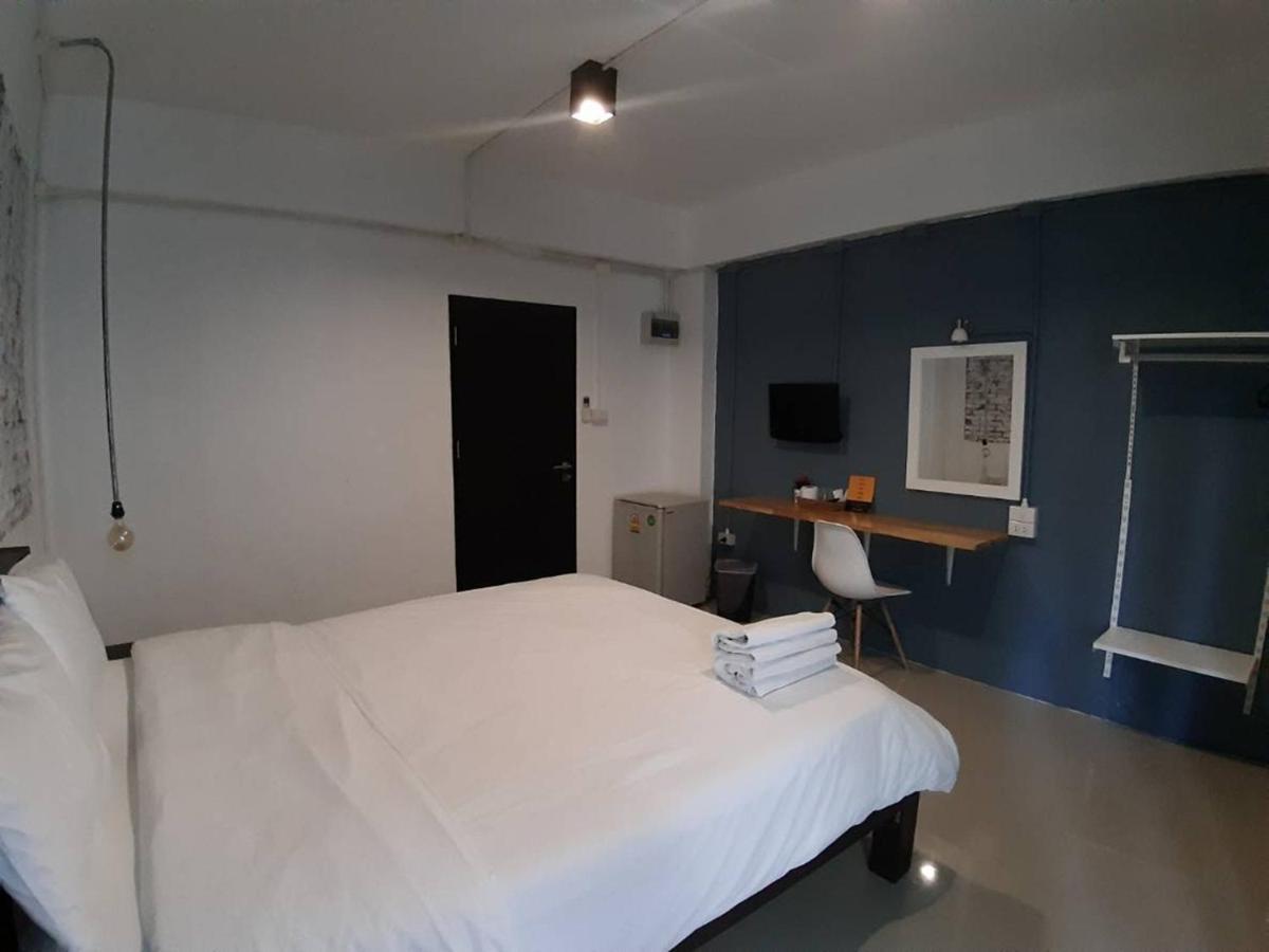 Isleep Guesthouse Τσιάνγκ Μάι Εξωτερικό φωτογραφία