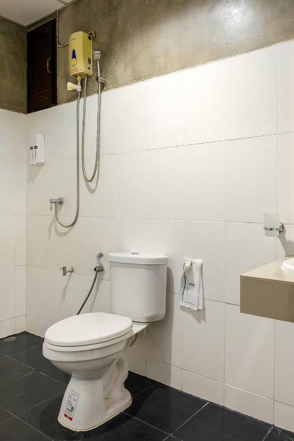Isleep Guesthouse Τσιάνγκ Μάι Εξωτερικό φωτογραφία