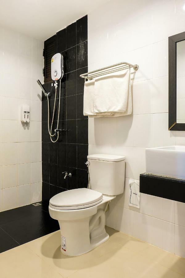 Isleep Guesthouse Τσιάνγκ Μάι Εξωτερικό φωτογραφία